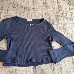 Originality Navy Long Sleeve Top – Size Medium